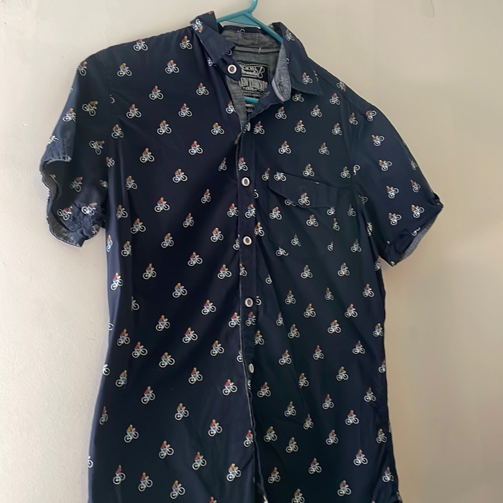 Button up t shirt with bikers